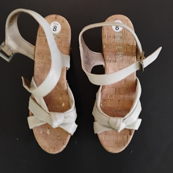 New - Korks Dawson Wedge Sandals – Sage – Size 8 – - Picture 1 of 5